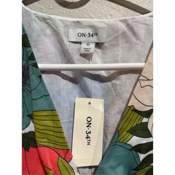 Floral Dress from On 34th NWT Bubble Sleeves to Elbow Hem Hits Above Knees Size - Picture 3 of 5